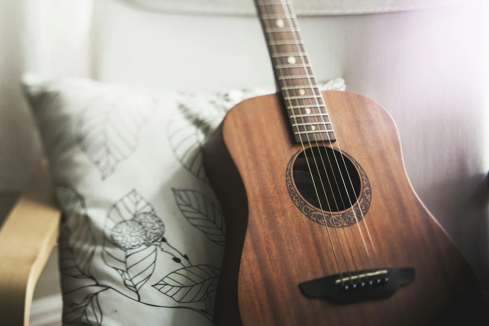 An acoustic guitar resting in a calm therapy space at The Trinity, Fort Worth Texas An acoustic guitar resting in a calm therapy space at The Trinity, Fort Worth Texas